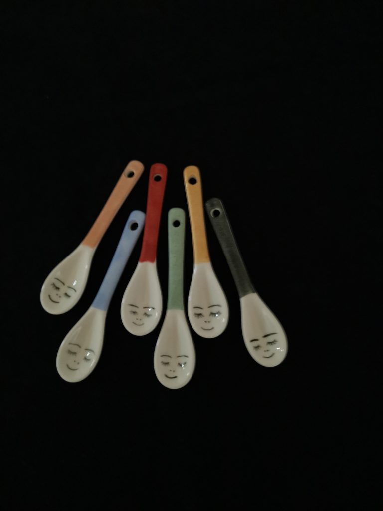 Lächelndne Eier-, Marmeladenlöffel